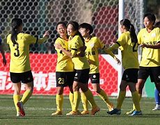 内江女足获得最佳教练奖：指导如掌上明珠的简单介绍