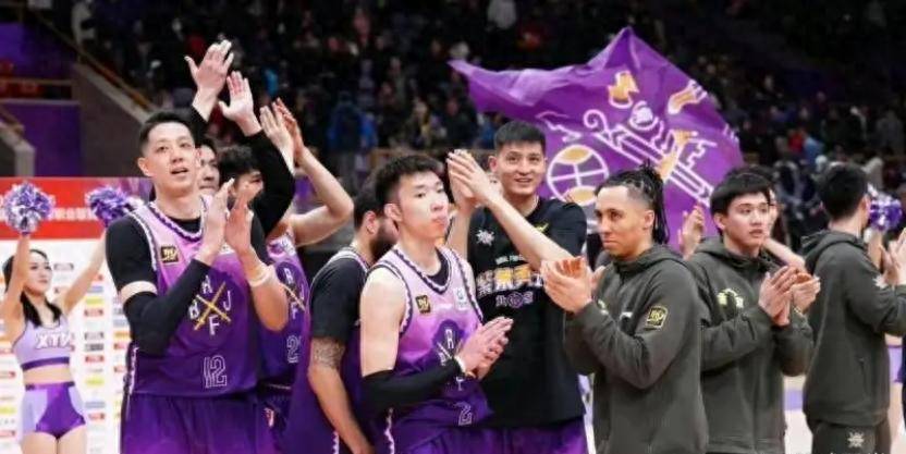 关于湖北男篮殊死一战，险胜对手取得关键胜利的信息